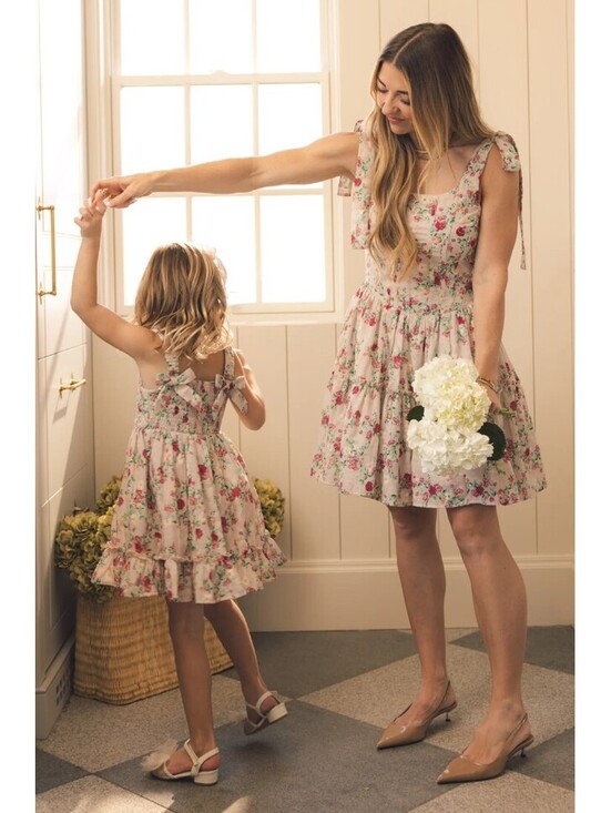 Dresses & Skirts - Ivy City Co Helene dress - size L BNWT - Smocked back panel